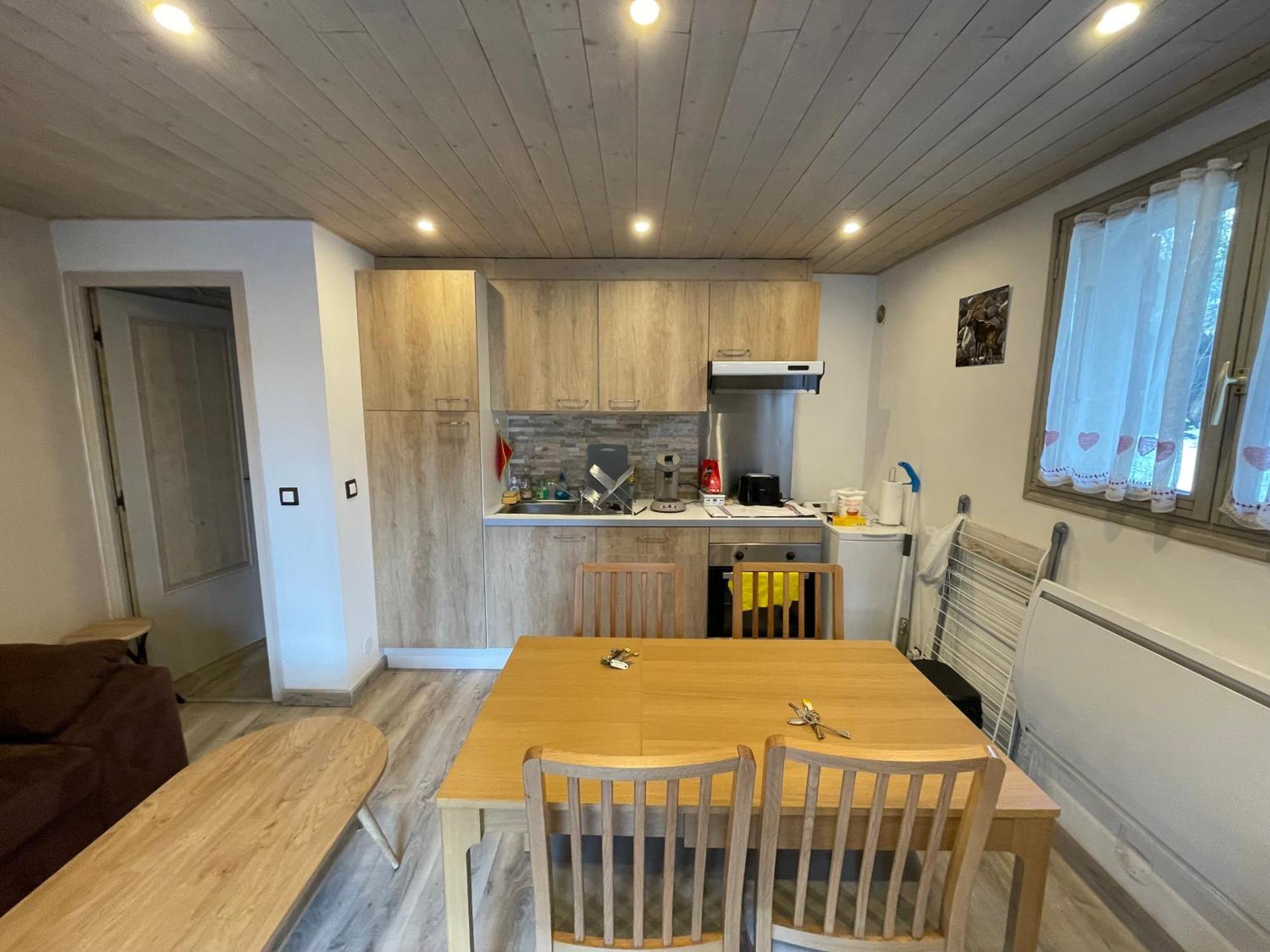 Le Picoulet : Appartement Tout Confort Coeur De Village อัลโลส ภายนอก รูปภาพ