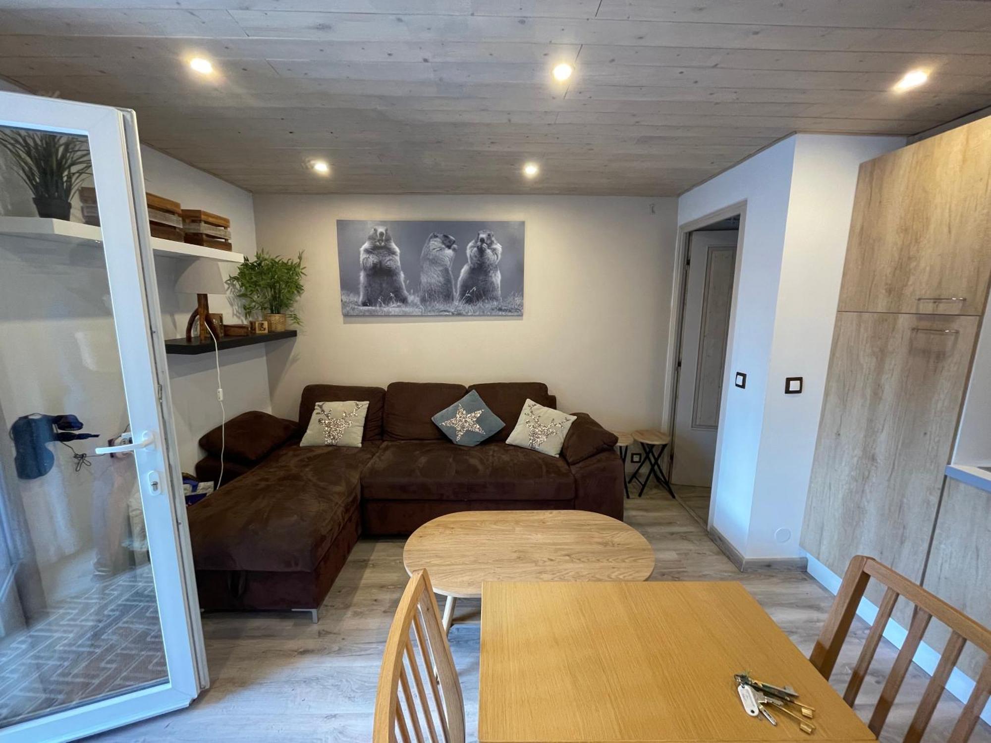 Le Picoulet : Appartement Tout Confort Coeur De Village อัลโลส ภายนอก รูปภาพ