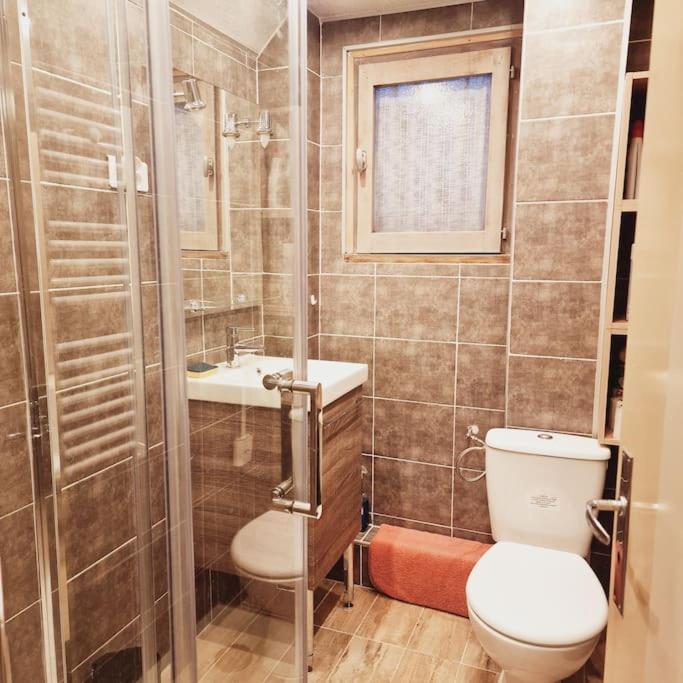 Le Picoulet : Appartement Tout Confort Coeur De Village อัลโลส ภายนอก รูปภาพ